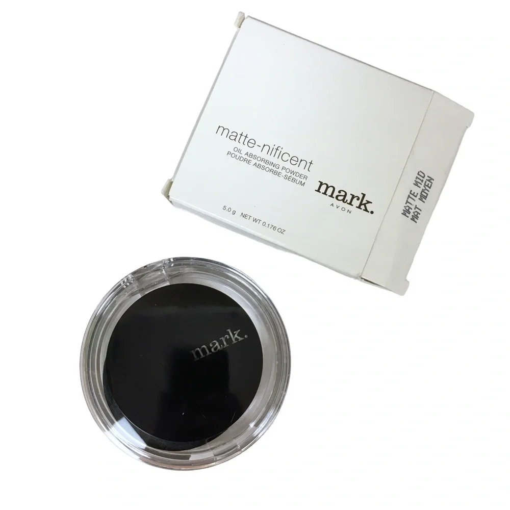 mark. Matte-Nificent Pressed Powder Oil Absorbing Compact Mirror Puff Matte Mid
